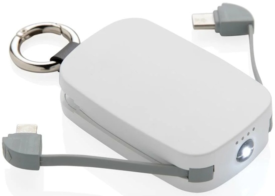 Mini Power Bank llavero con cables incluidos y linterna. Imprescindible en su bolsillo Mini Power Bank llavero con cables incluidos y linterna. Imprescindible en su bolsillo
