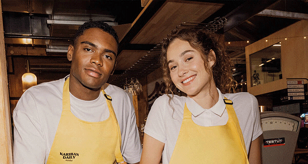 Listos para el saque inicial