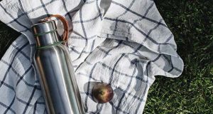 Estas son nuestras opciones favoritas de vasos y tazas para el verano